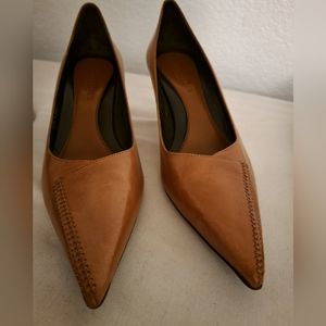 Cole Haan Country Pointed 3 in heels.